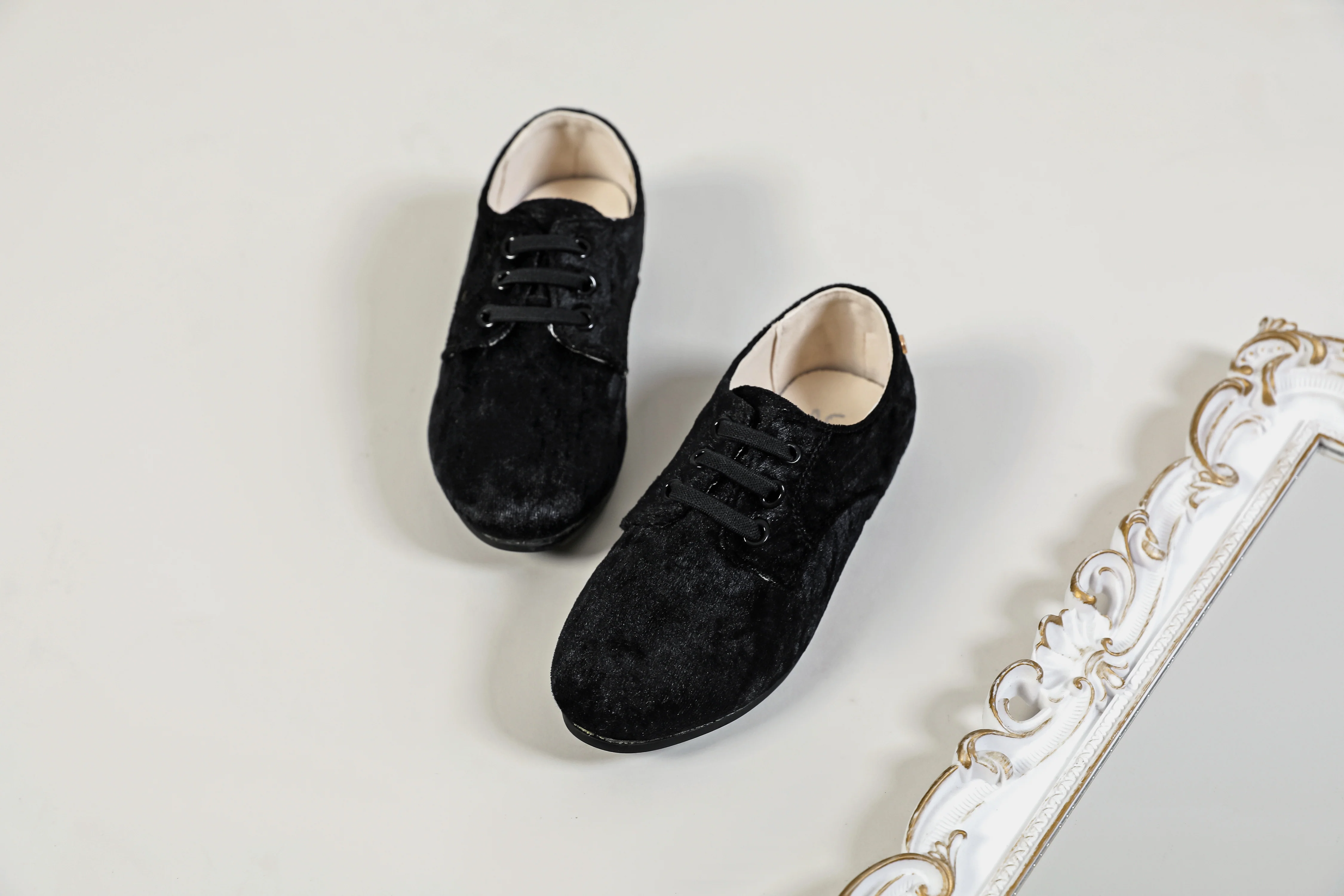 Oxford Shoes - Image 2